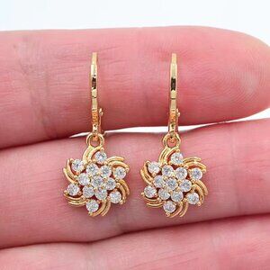 18K Gold Plated / Pinwheel Flower Dangle Earrings Feminine casual, classy